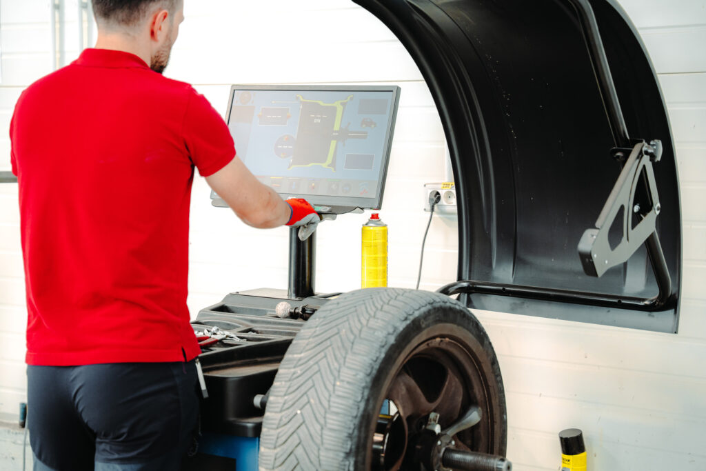 autokronfast geometrie servicii roti auto sacele-brasov